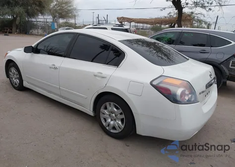 2012 Nissan Altima 2.5 S z USA, uszkodzony, nr VIN 1N4AL2AP2CC219182